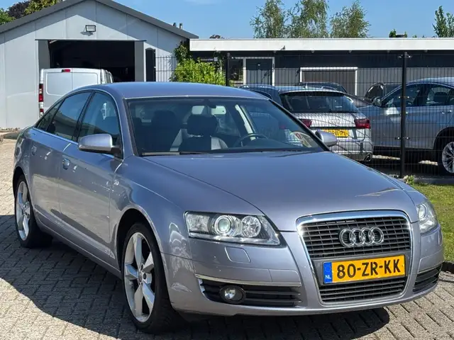 Audi A6 view 3