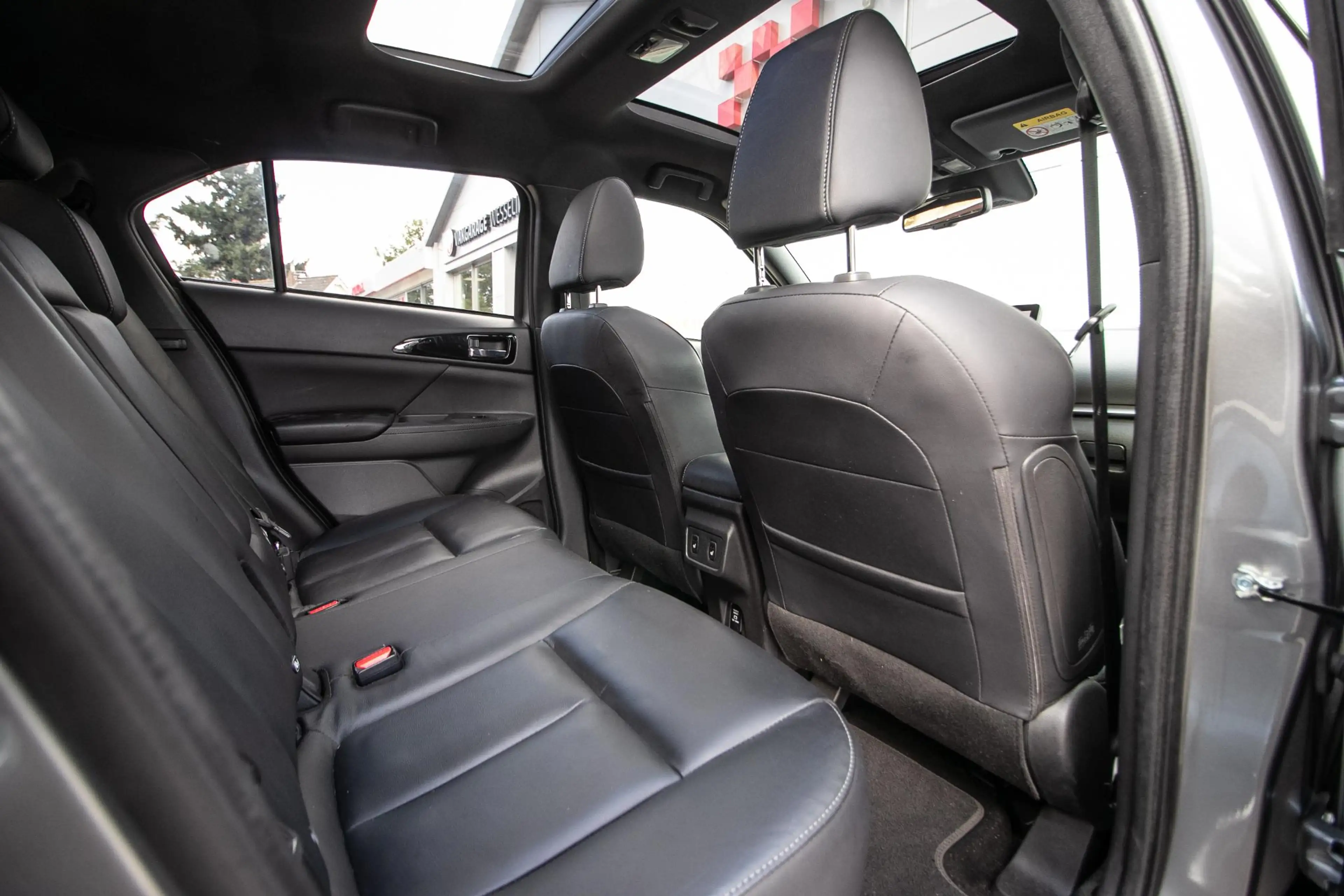 Mitsubishi Eclipse Cross 2.4 PHEV Prestige - Schuif/kanteldak | Stoel + stu — photo 6