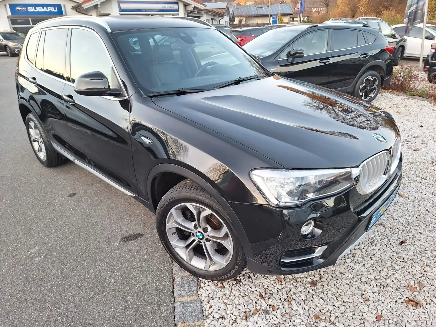 BMW X3 xDrive 20 d xLine, AHK, Euro 6 Schwarz - 1