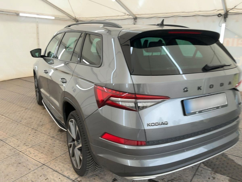 Skoda Kodiaq Sportline 4x4 Panoramad.+7Sitze+Standhzg. — photo 4