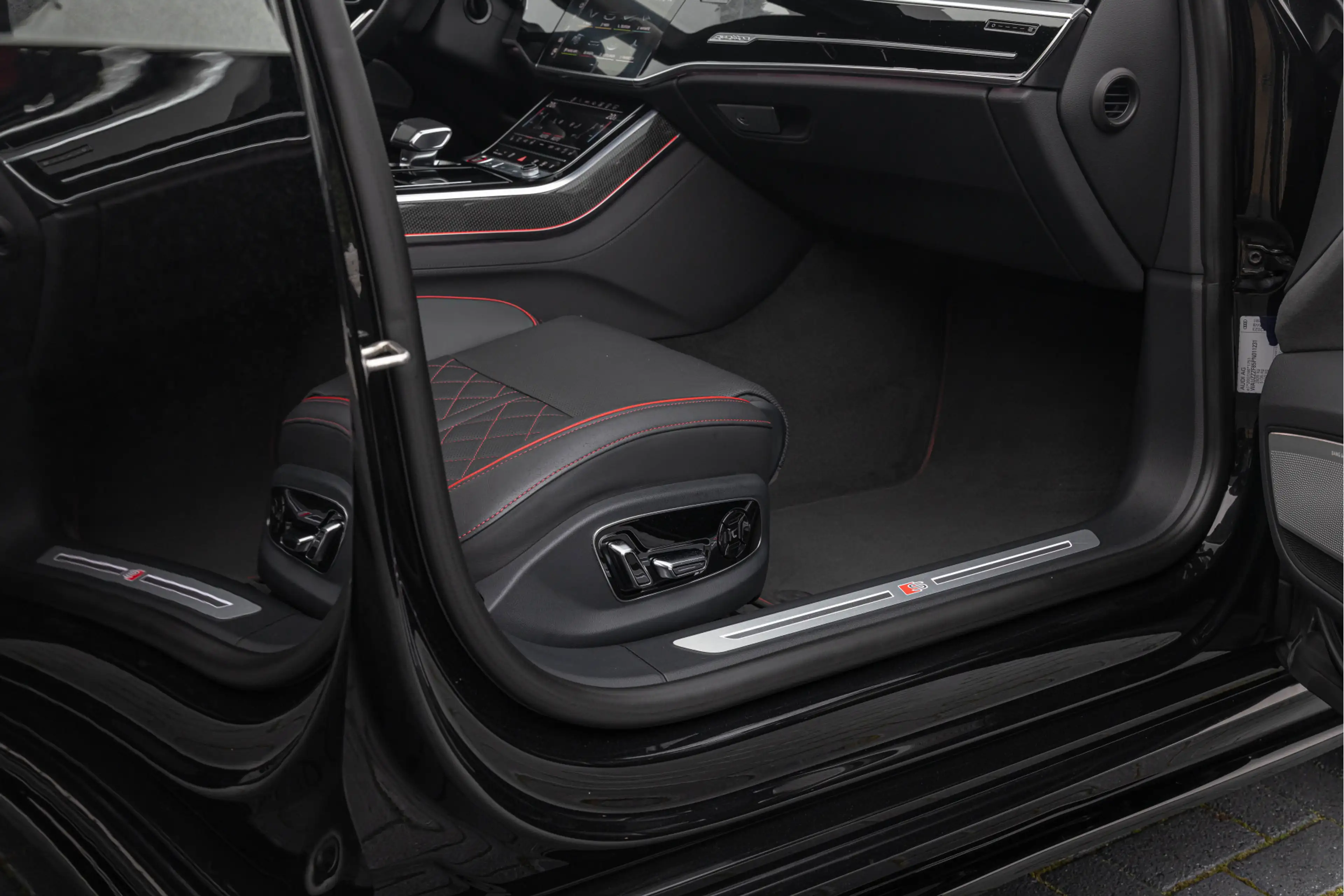 Audi S8 4.0 TFSI 571pk Quattro Keramisch B&O Advanced Nach — photo 13