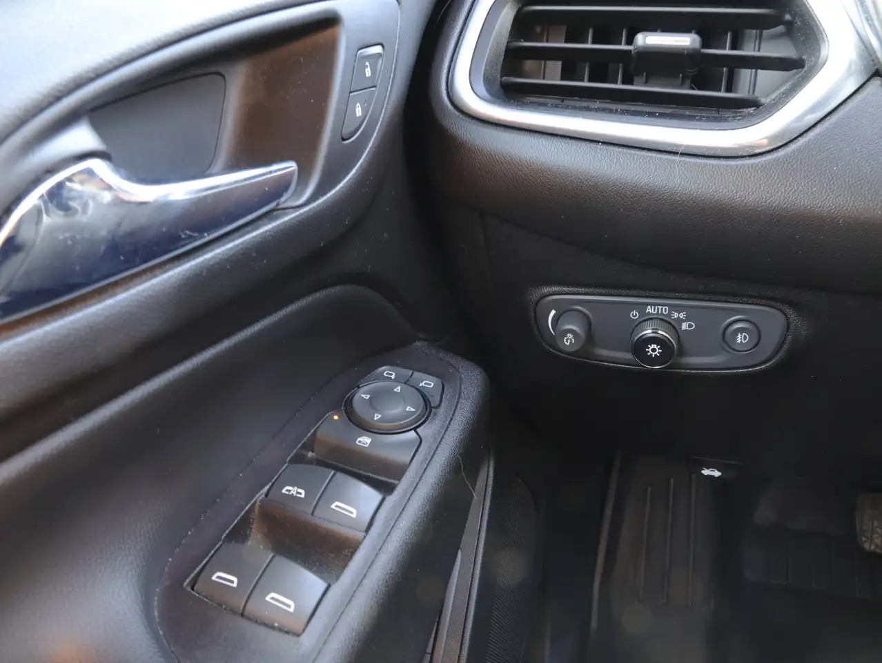 Chevrolet Equinox fotografie Chevrolet Equinox