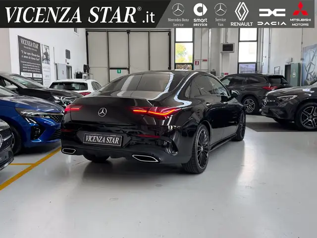 Mercedes-Benz Cla view 2
