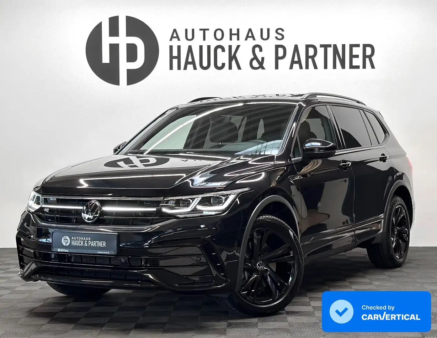 Volkswagen Tiguan Allspace R-Line 4M *7 Sitze*Pano*Virtual* Schwarz - 1