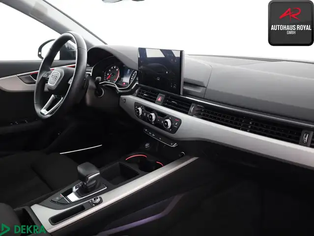 Audi A4 view 10