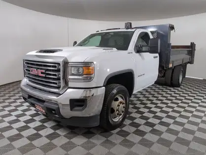 White 2019 GMC Sierra 3500HD Chassis Pickup Truck Four-Wheel Drive 6-Speed Automatic