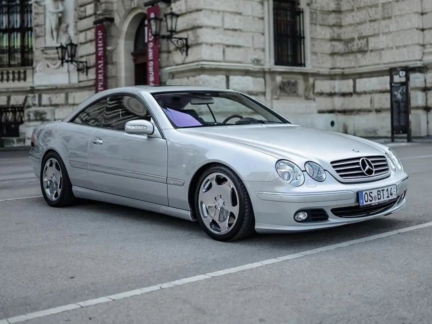 Mercedes-Benz CL 600 CL 600 Automatik Very Well-Maintained Condition! Šedá - 1