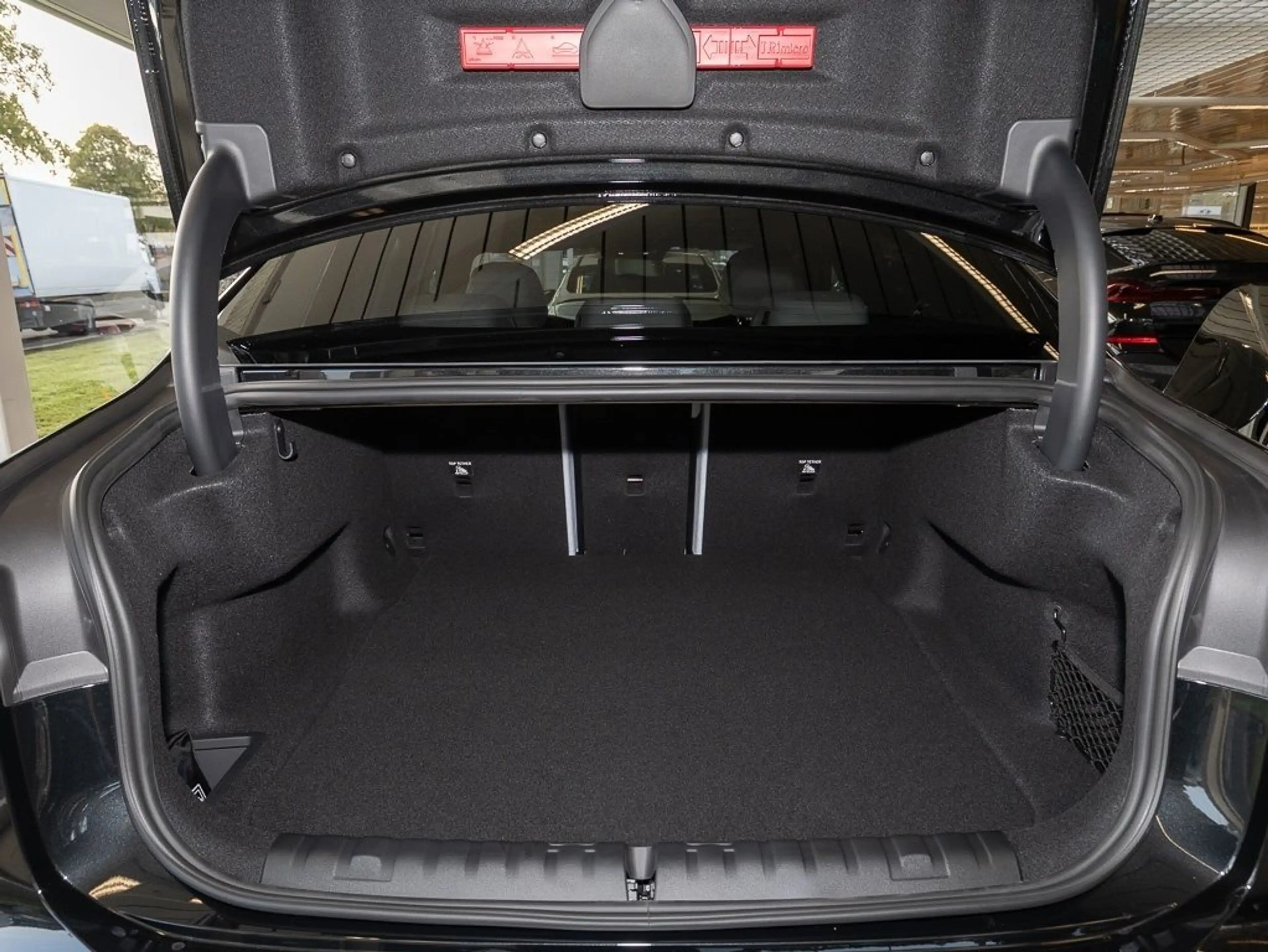 BMW i3 50 xDrive Limousine M Sport HUD Standh. DAB — photo 14