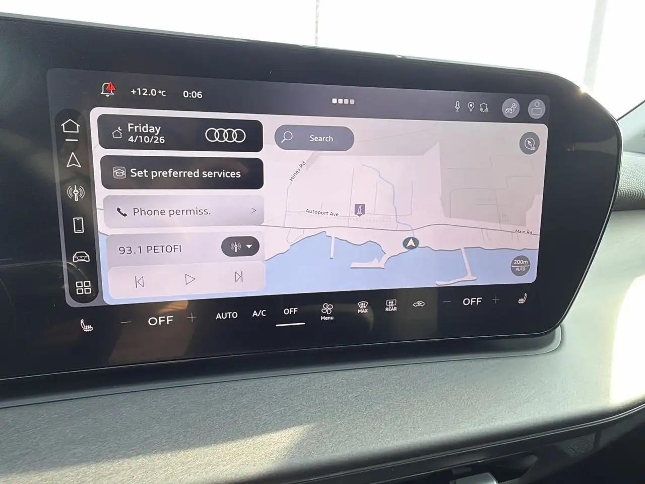 Audi Q3 снимка Audi Q3