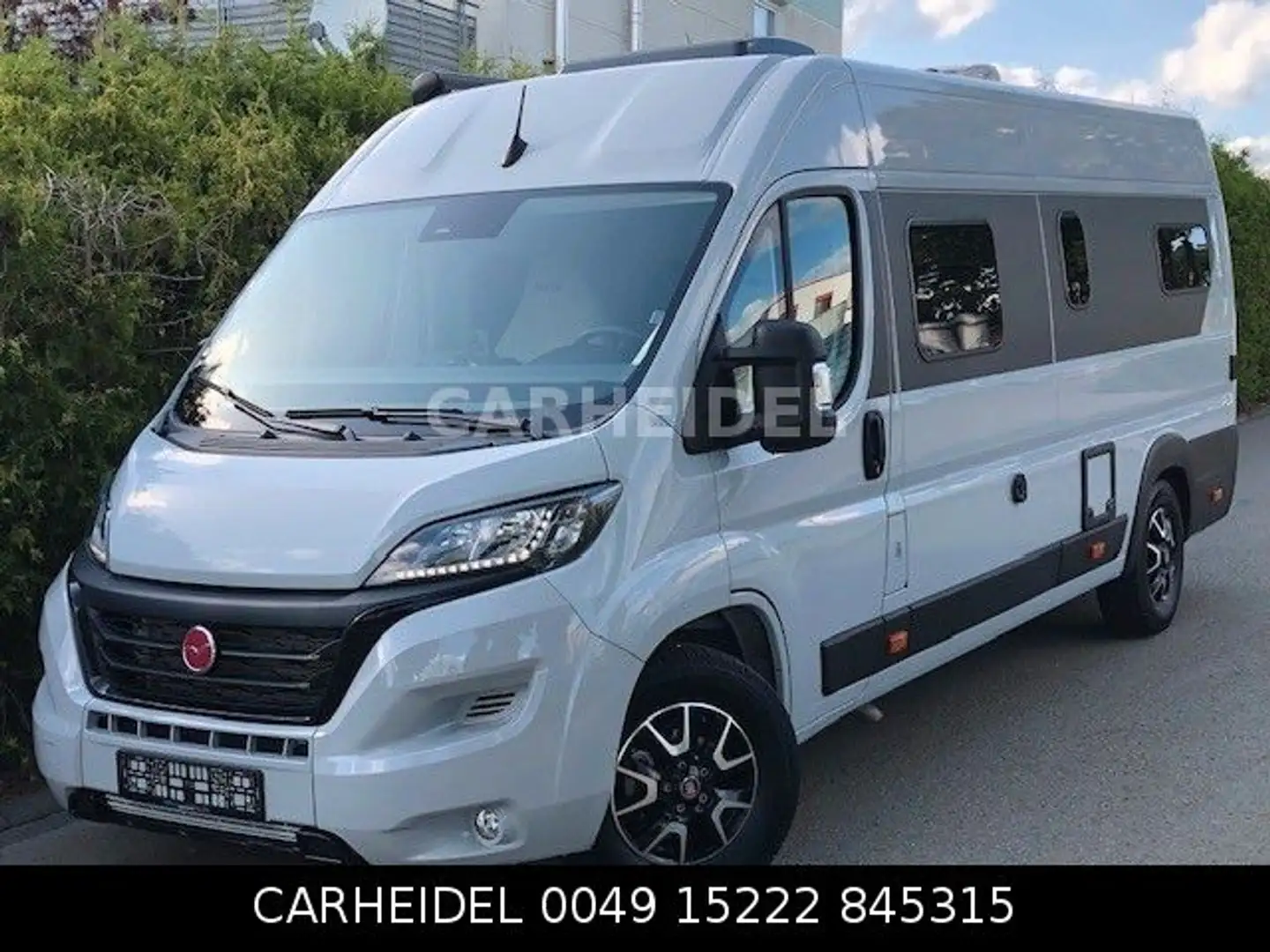 Pilote V630J Edition Speciale SOLAR WC DUSCHE CAM TV Grau - 1