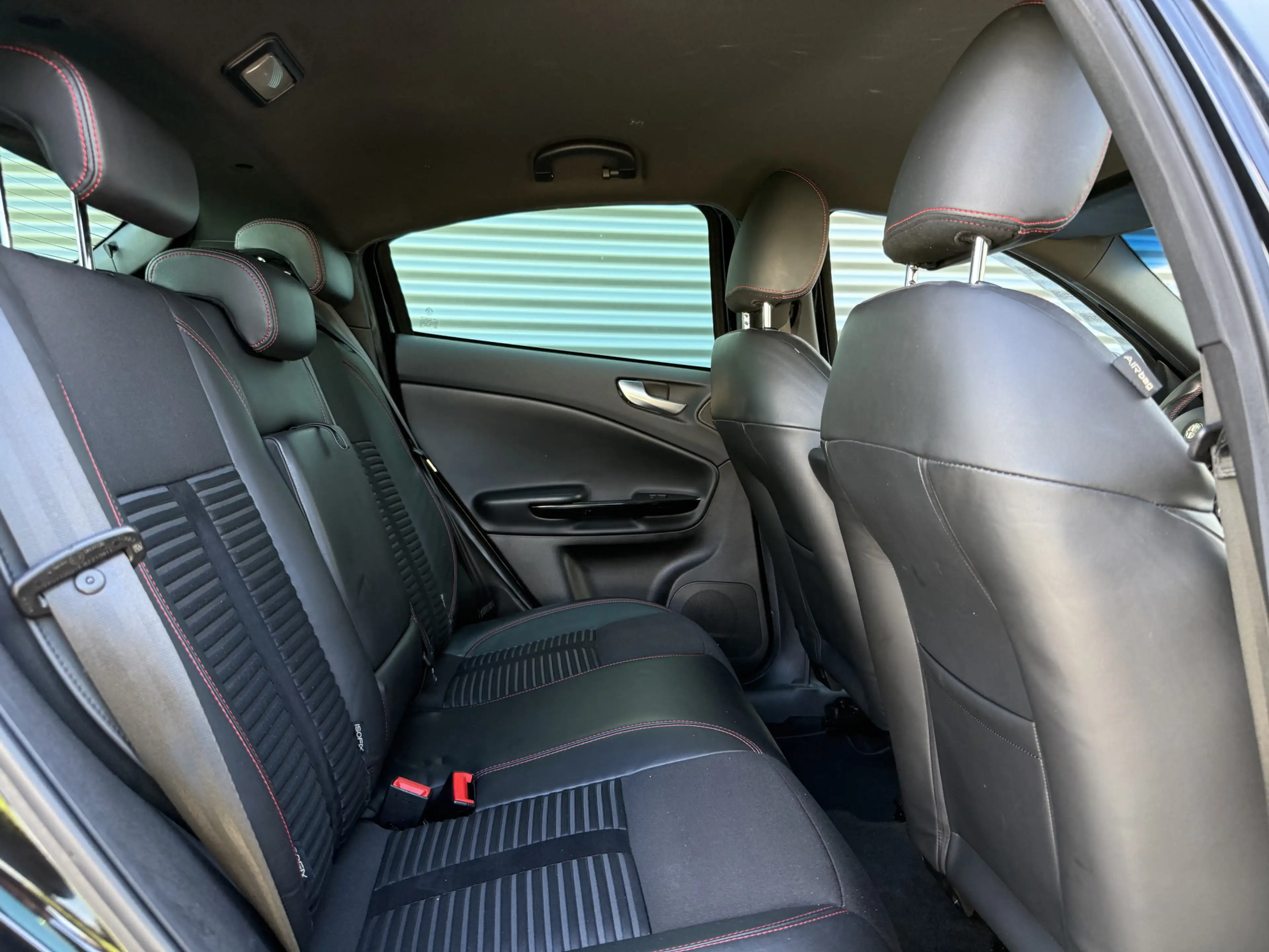 Alfa Romeo Giulietta 1.7 TBi Quadrifoglio Verde | Bose | Stoelverw. | 1 — photo 8