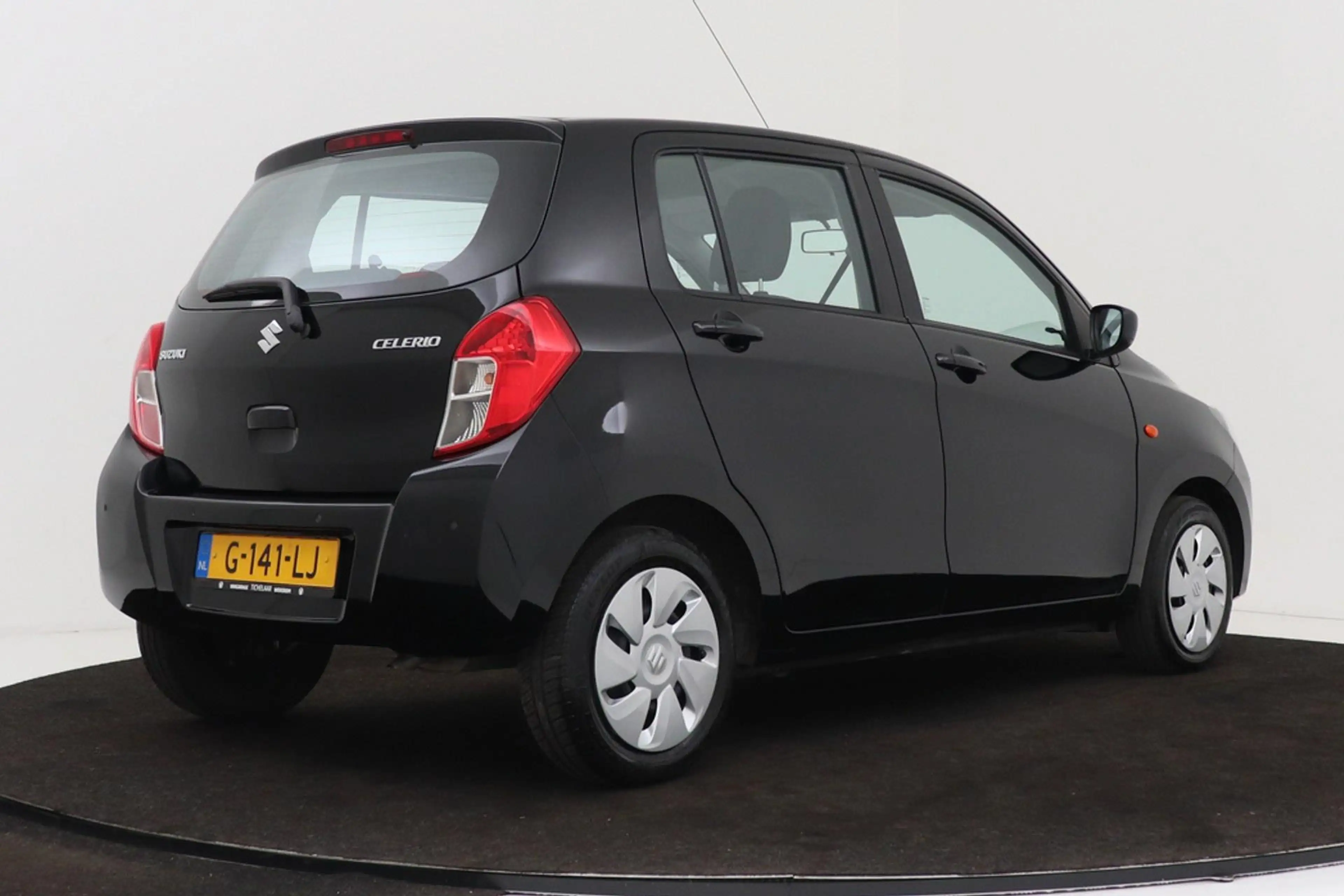 Suzuki Celerio 1.0 Comfort | Navigatie | Parkeersensoren | Org NL — photo 2