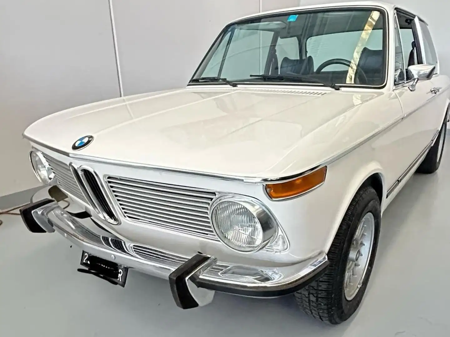 BMW 2002 tii Bianco - 1