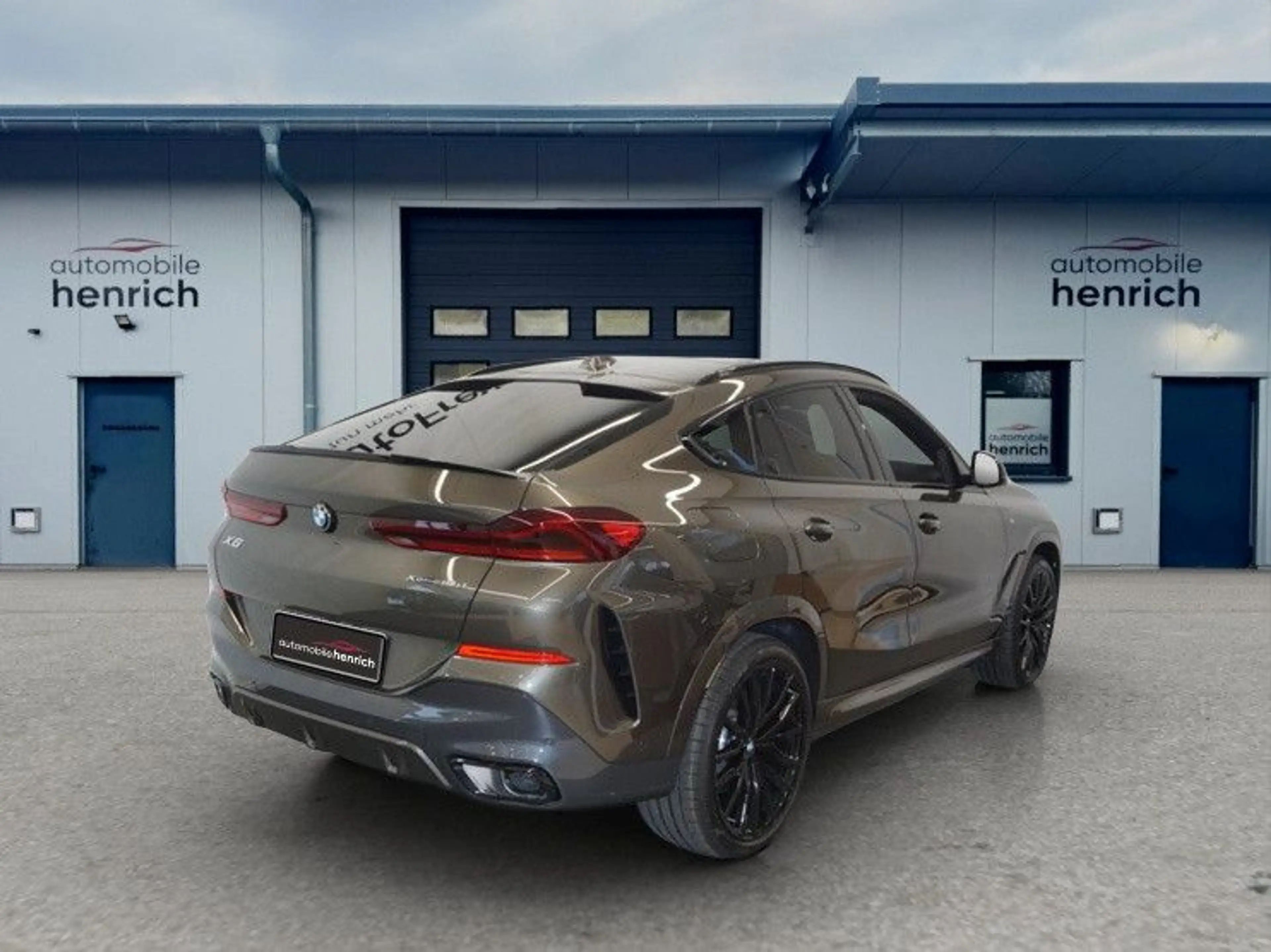 BMW X6 40d xDrive M Sport Pro,Pano,Integral,Massage — photo 2