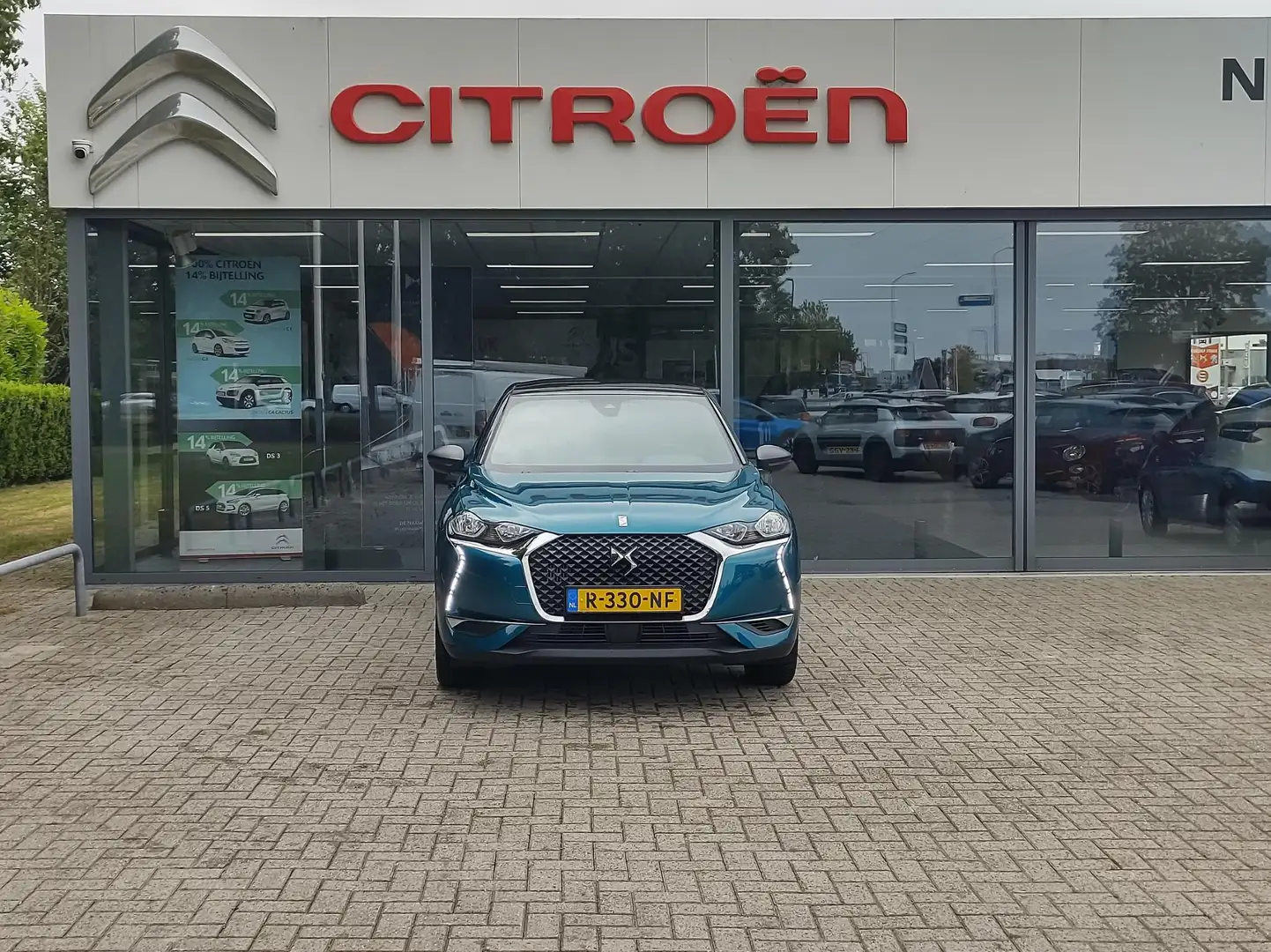 DS Automobiles DS 3 Crossback 1.2 PureTech Montmartre Bleu - 2