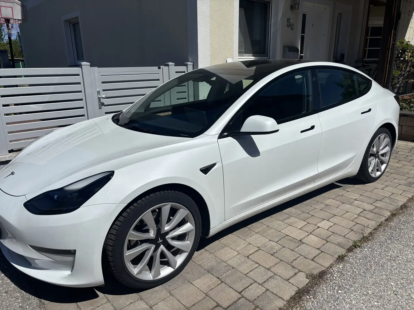 Tesla Model 3 Long Range AWD 75kWh - 1