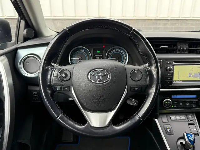 Toyota Auris view 12