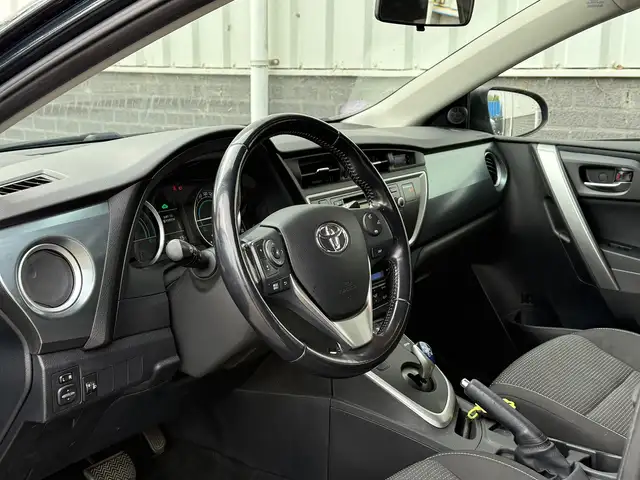 Toyota Auris view 10