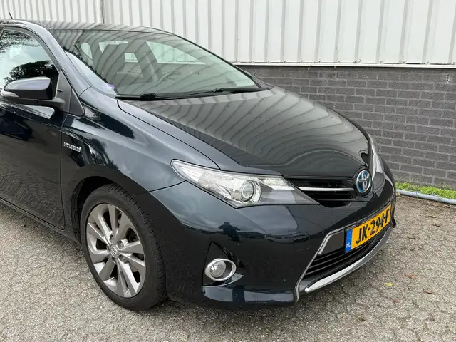 Toyota Auris view 7