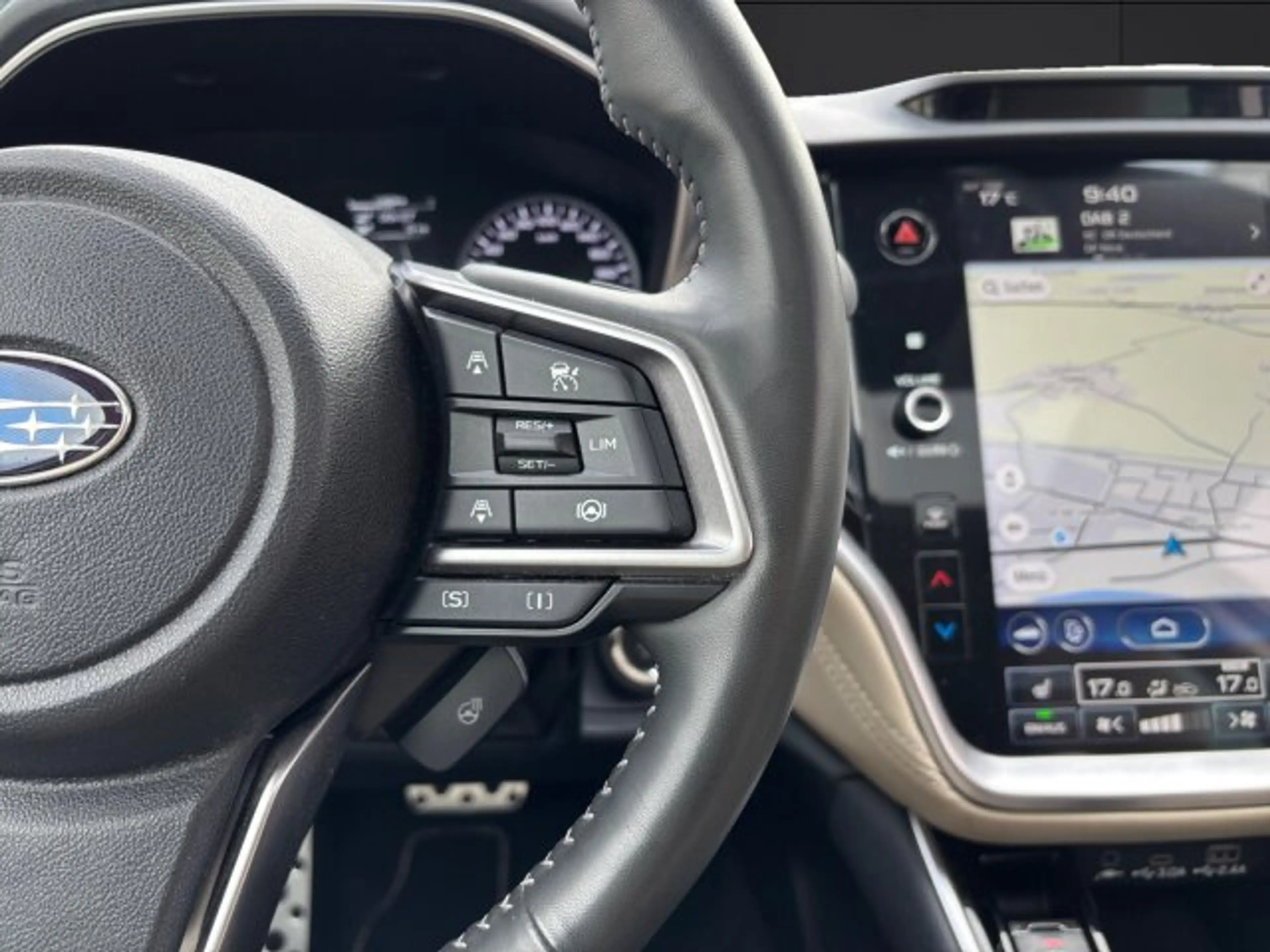 Subaru OUTBACK Outback 2.5i Platinum Automatk Leder Sitzheizung — photo 15