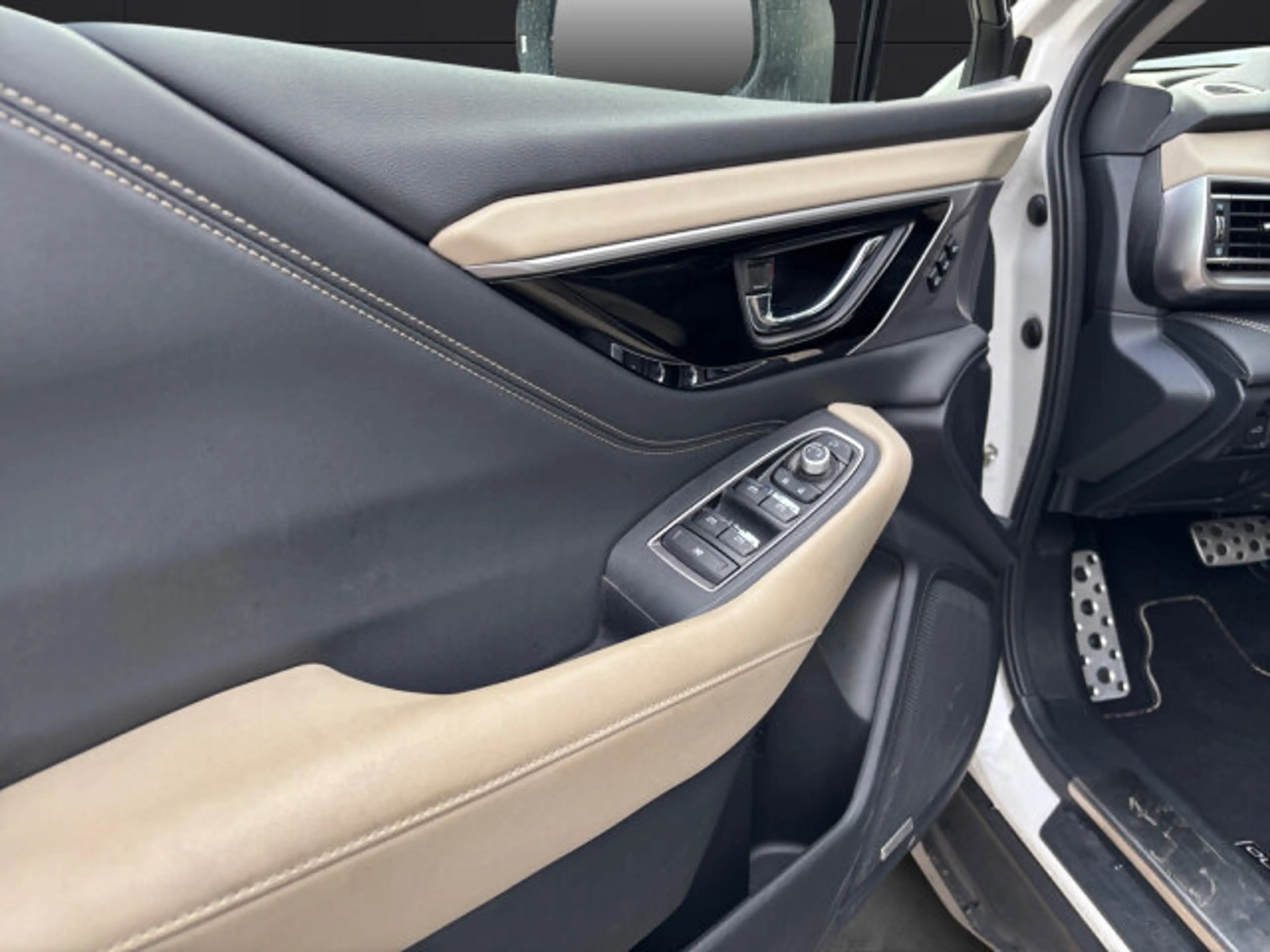 Subaru OUTBACK Outback 2.5i Platinum Automatk Leder Sitzheizung — photo 7