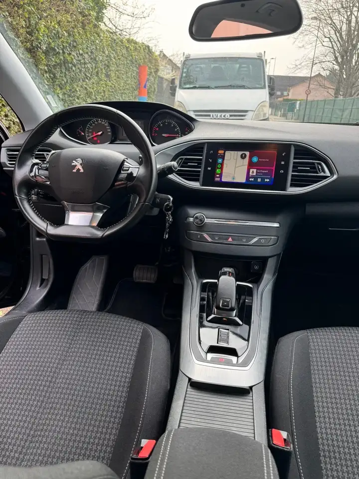 Peugeot 308 308 — photo 3