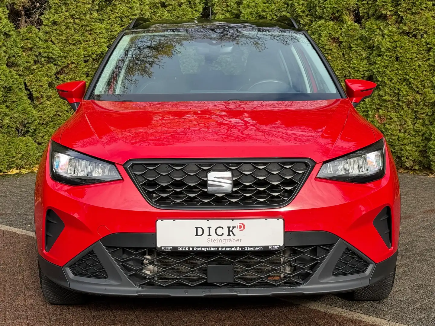 SEAT Arona 1.0 TSI Style LED+NAV+SHZ+ACC+DAB+VIRT+PDC Rot - 2