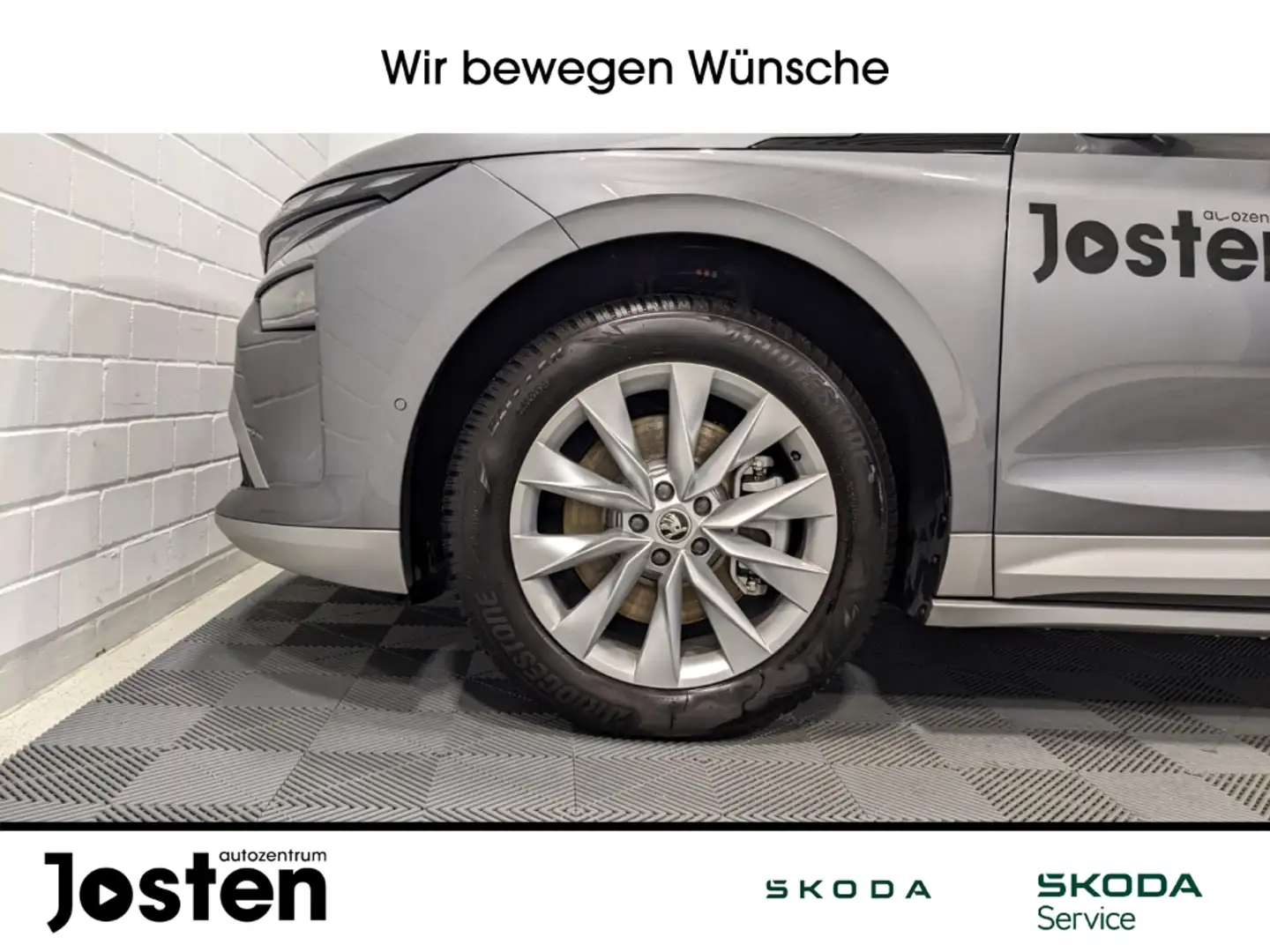 Skoda Enyaq 85x ecoSuite MAXX Pano AHK Winter 21'-LM Gris - 2