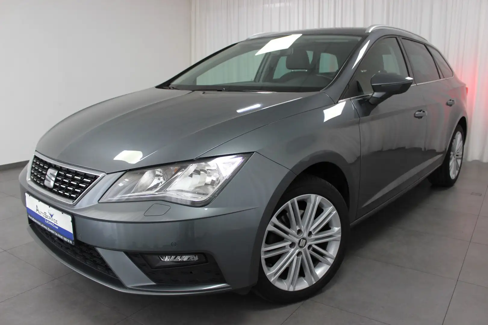 SEAT Leon ST XCELLENCE 125PS NAV TEL SHZ PDC Climatr. Gris - 1