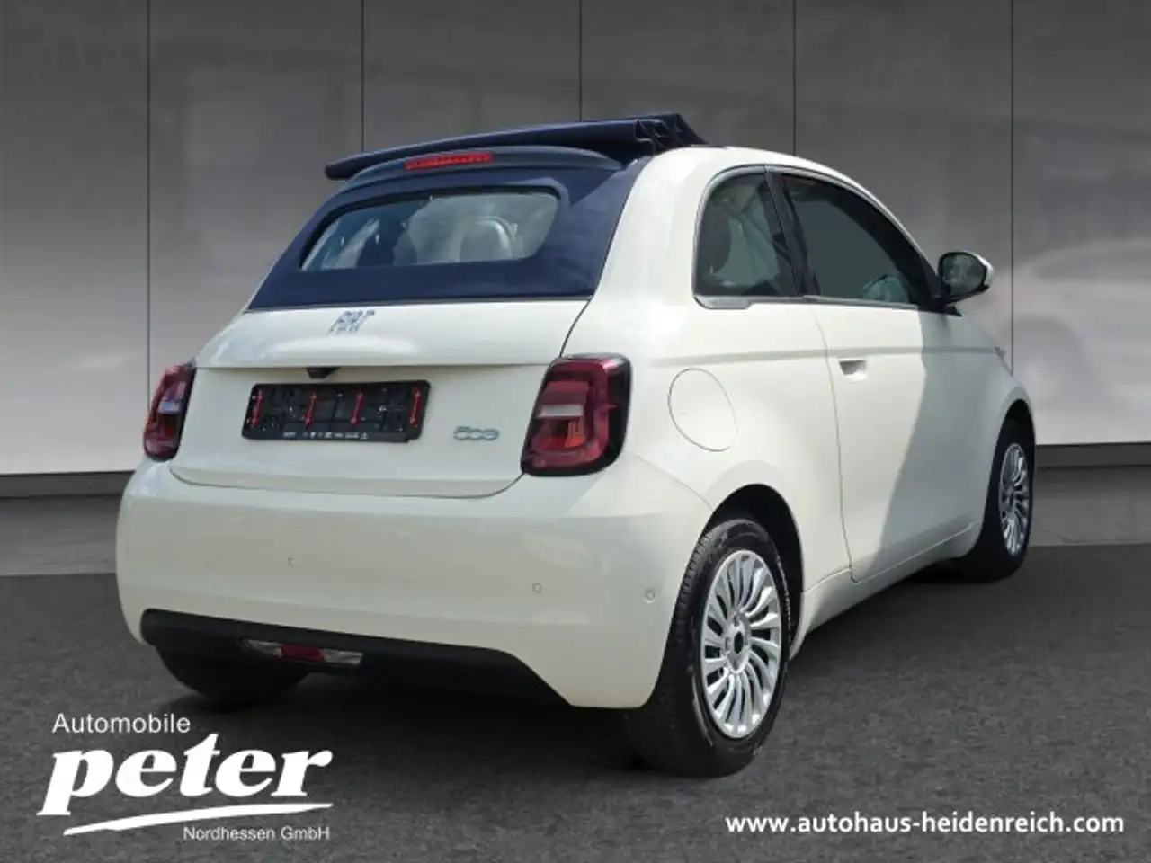 Fiat 500 E 500e C Base 42 kWh Automatik, миниатюра 4