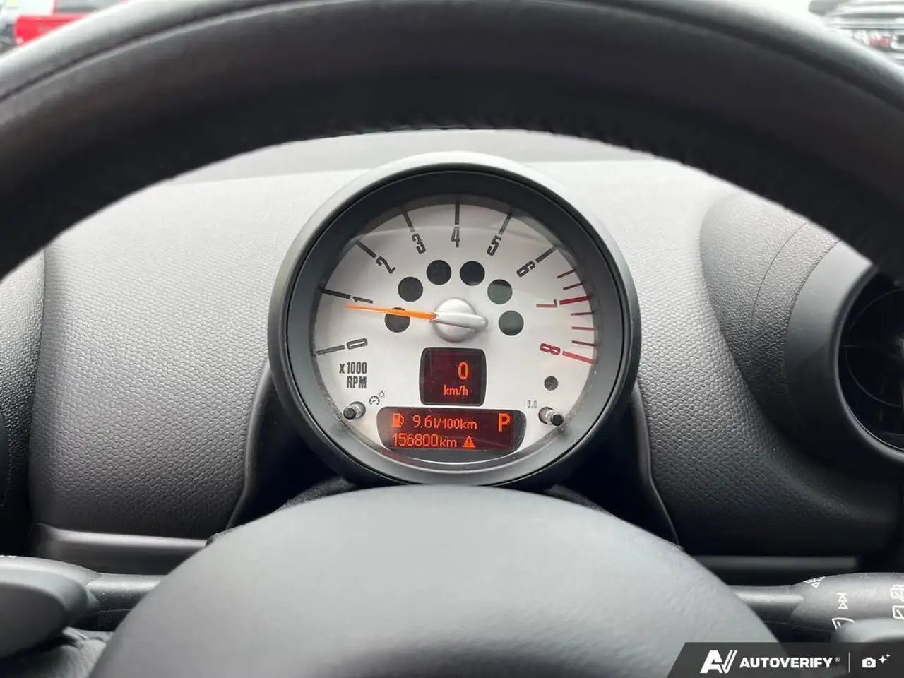 MINI Cooper Countryman снимка MINI Cooper Countryman