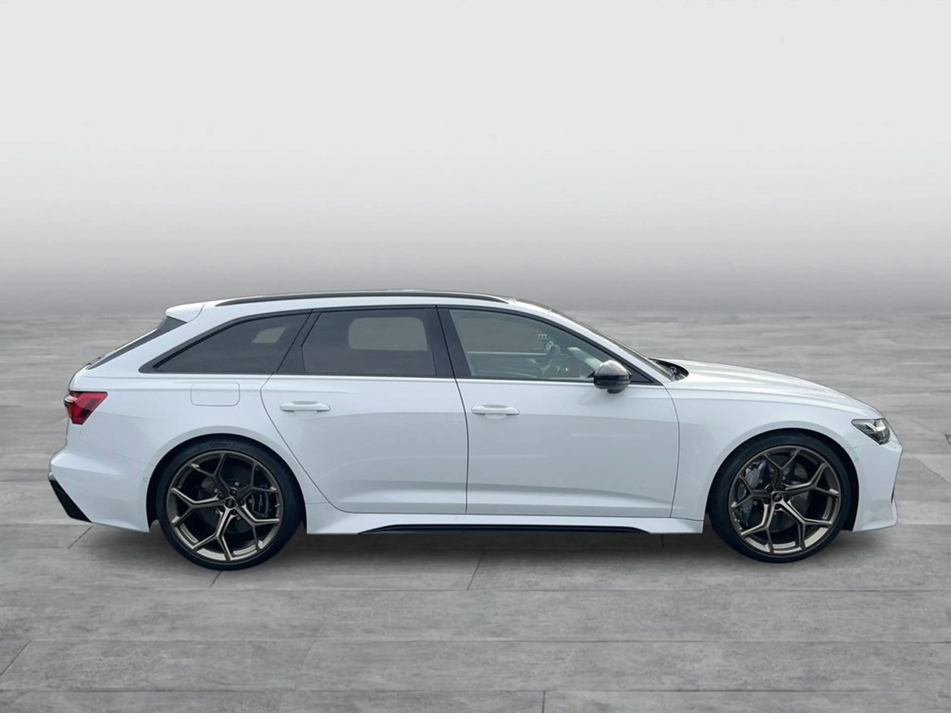 Audi RS6 RS6 Avant 4.0 TFSI performance Navi Pano Matrix- — photo 6