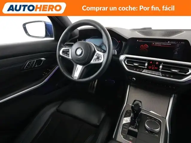 BMW 3 Series view 14