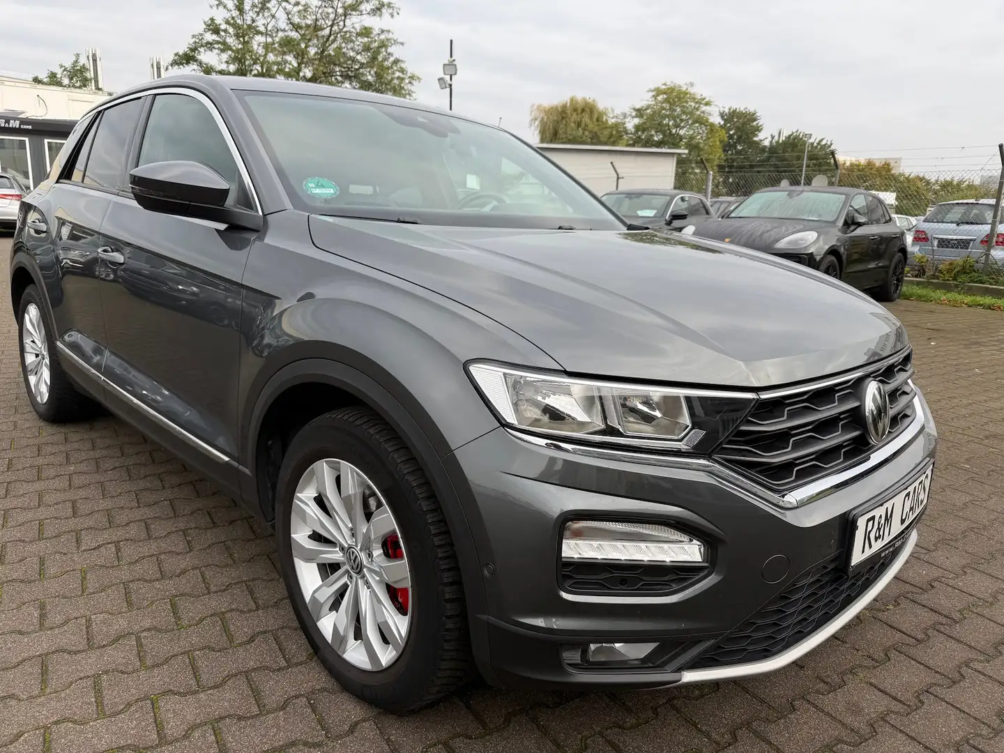 Volkswagen T-Roc 2.0 TSI Sport 4Motion/TopZustand Grijs - 1