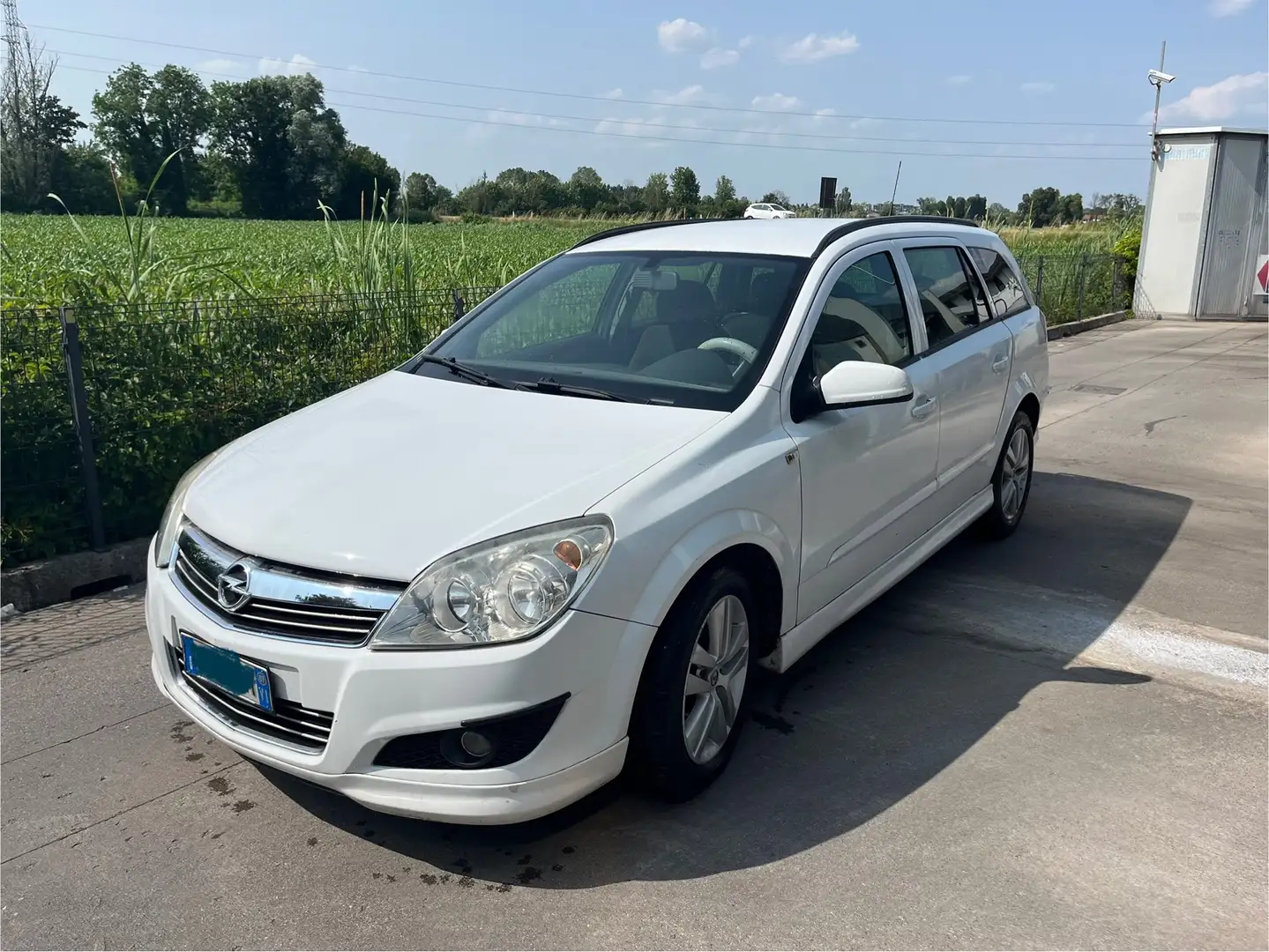 Opel Astra Station Vagon Bianco - 1