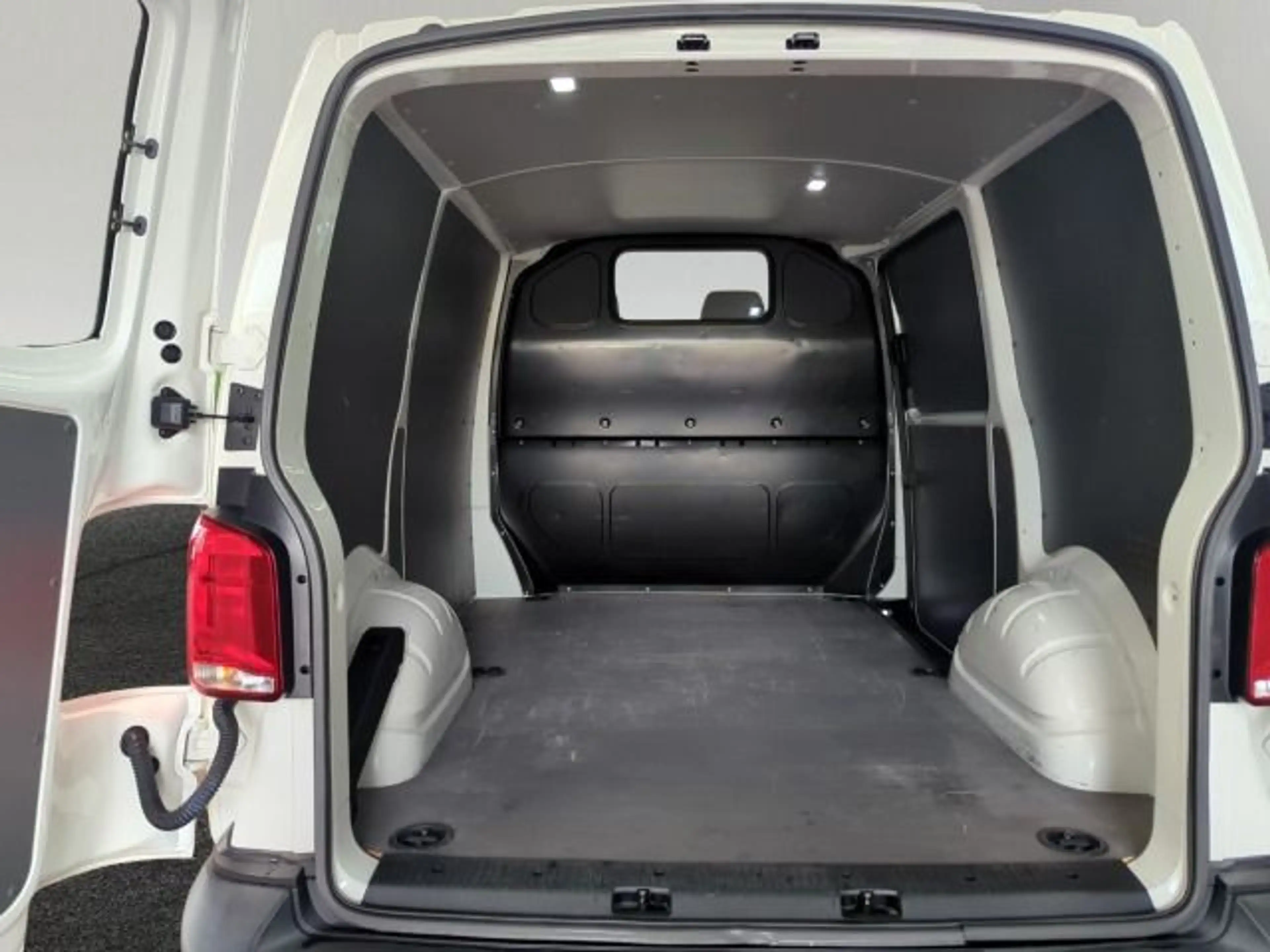 Volkswagen T6.1 Transporter T6.1 Kasten KR 2.0 TDI EcoProfi L1H1 FLÜGELTÜREN — photo 7