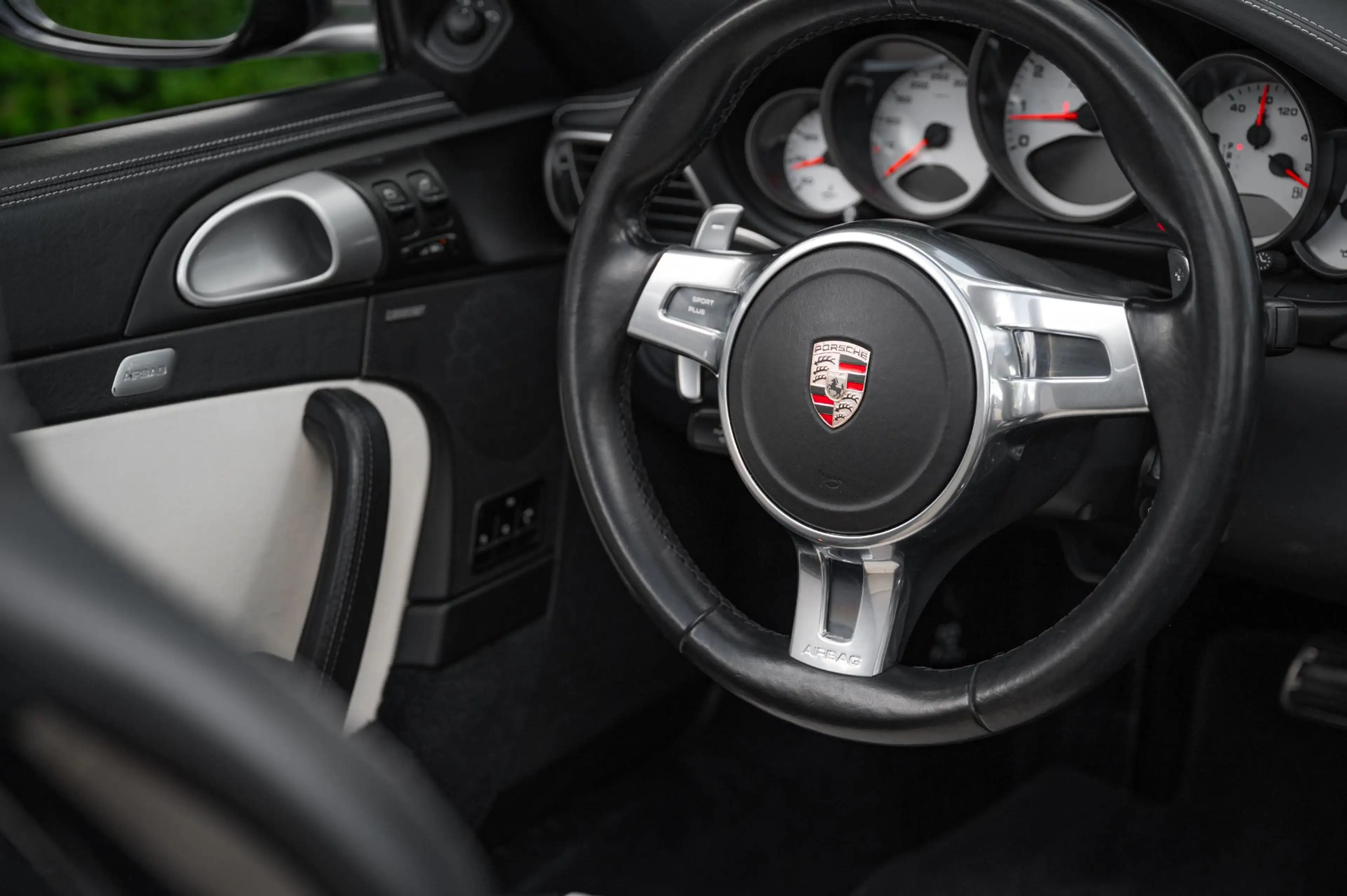 Porsche 997 997 Cabrio 3.8 Turbo S 530pk |BiColor|SportChrono+ — photo 13