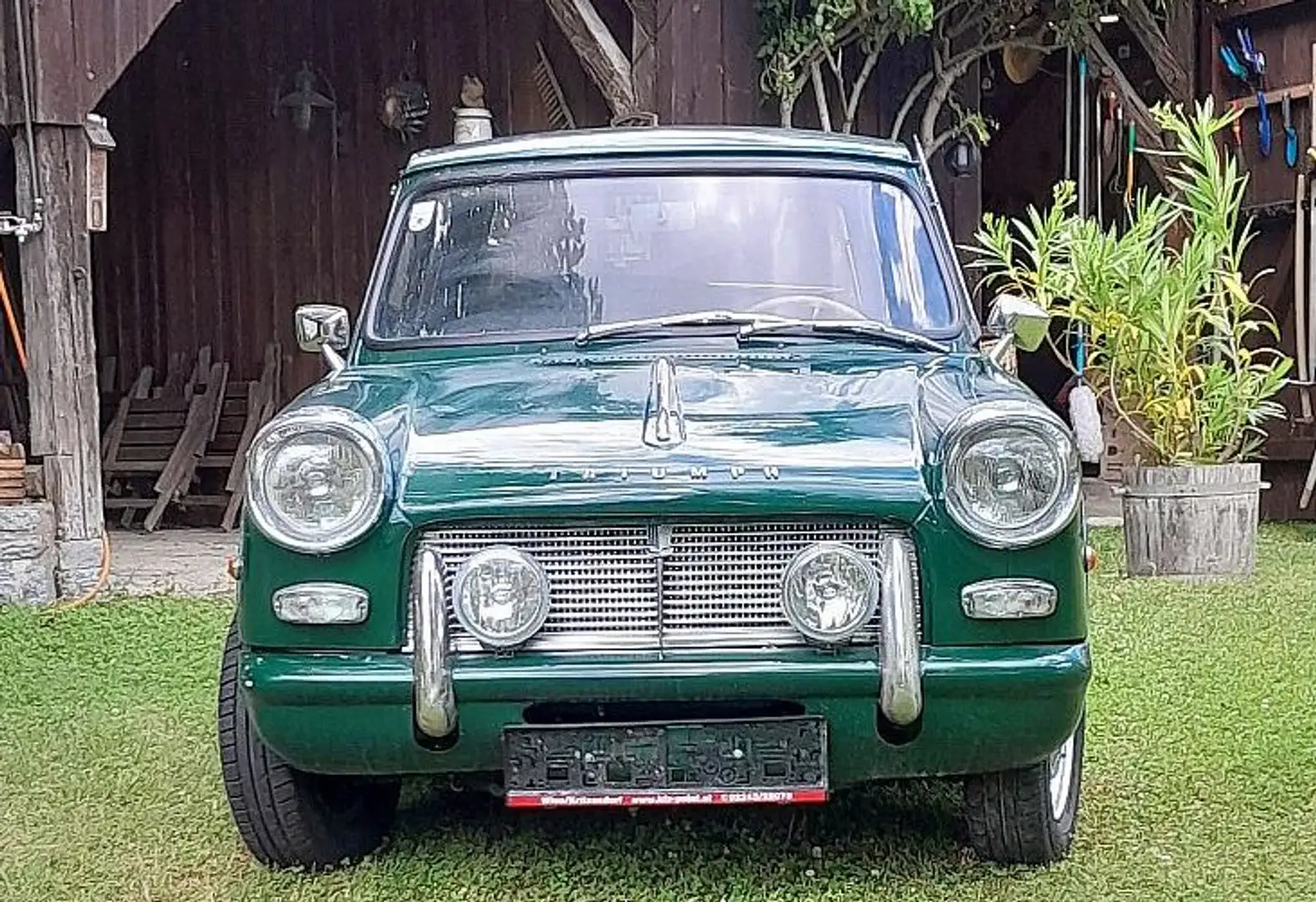 Triumph Herald Grün - 1