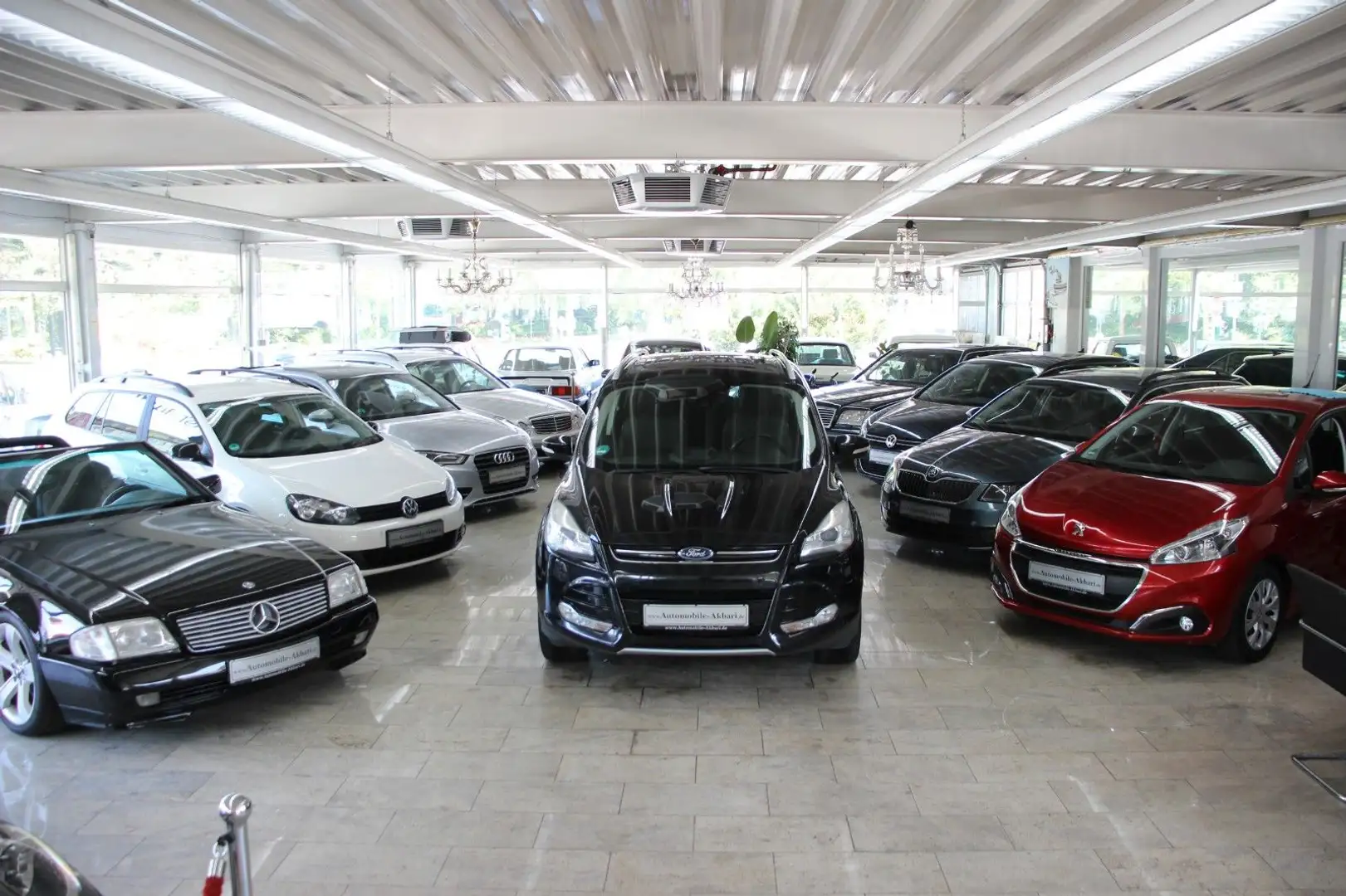Ford Kuga Titanium *Allrad* Schwarz - 1