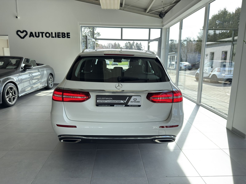 Mercedes-Benz E 200 T 4Matic Avantgarde LED*RFK*SCHIEBEDACH — photo 6