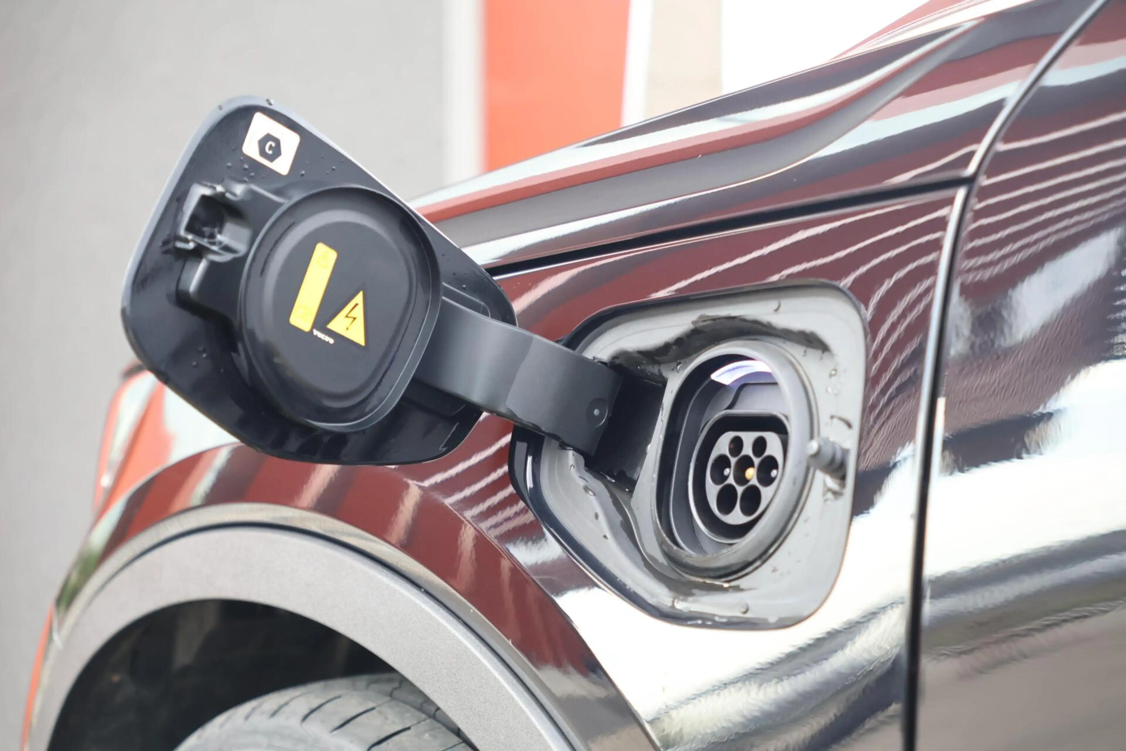 Volvo XC40 T4 Recharge Black Edition| Stoelverwarming | Trekh — photo 7