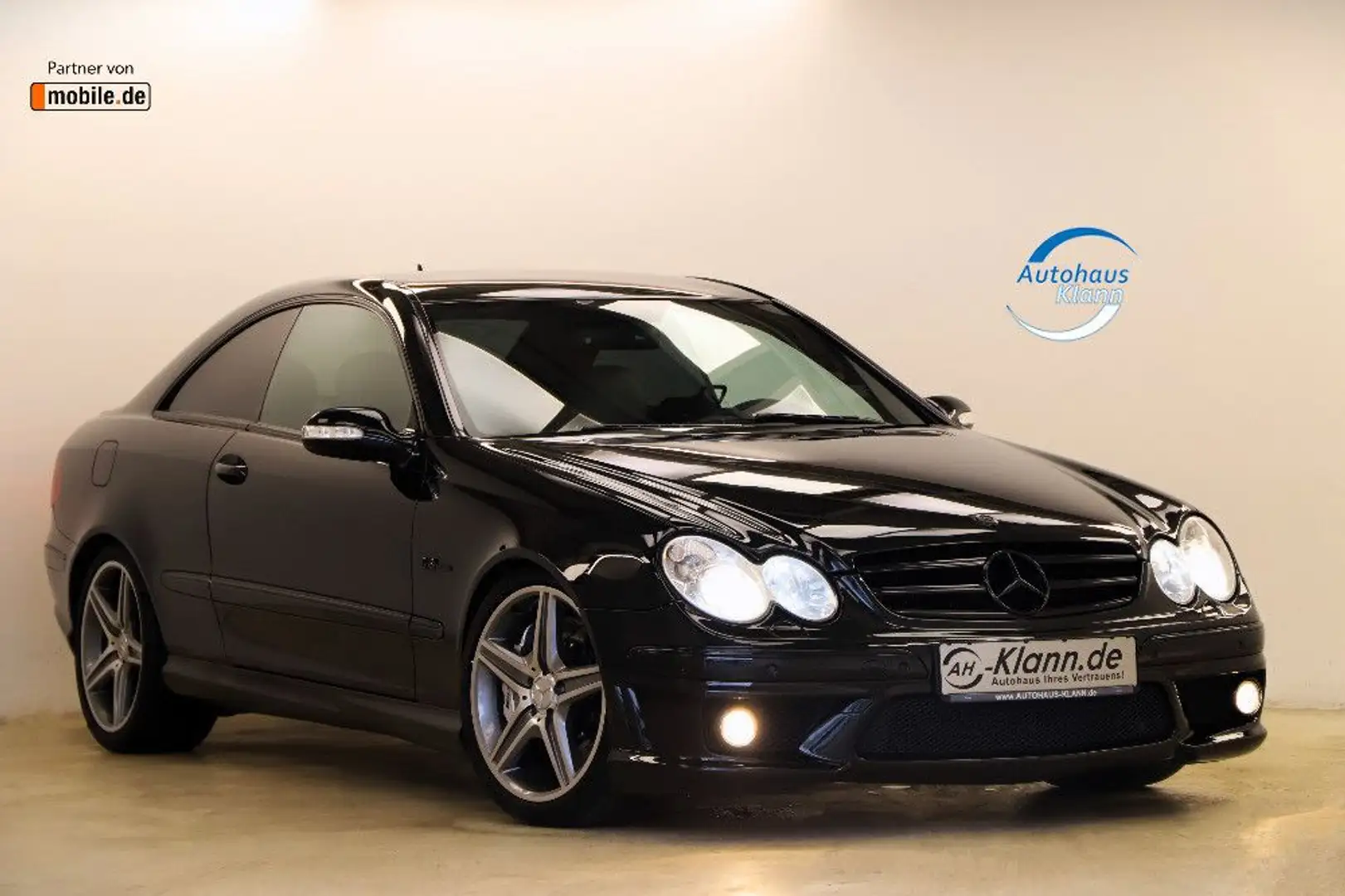 Mercedes-Benz CLK 63 AMG 481PS 7G Carbon Vmax BRD Auto Schwarz - 1