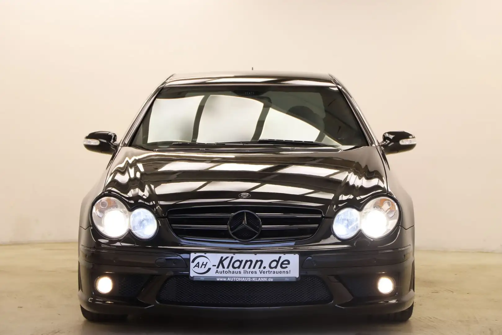 Mercedes-Benz CLK 63 AMG 481PS 7G Carbon Vmax BRD Auto Чорний - 2