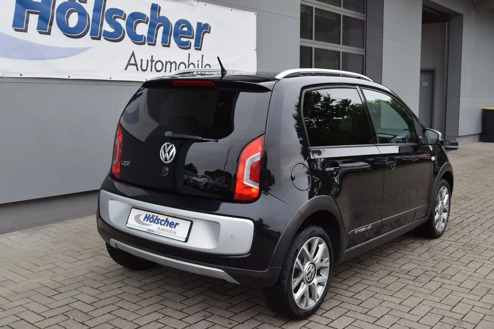 Volkswagen up! cross up!Navi,Siztzh,Parks,Allwetterr, Schwarz - 2