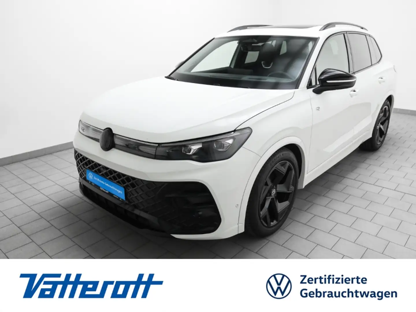 Volkswagen Tiguan 2.0 TDI R-Line AHK Navi Pano IQ.Light Weiß - 1