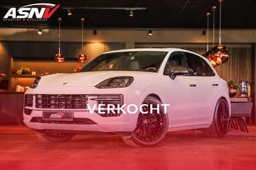 3.0 S E-Hybrid, 519 PK, Facelift, Carbon/Exterieur