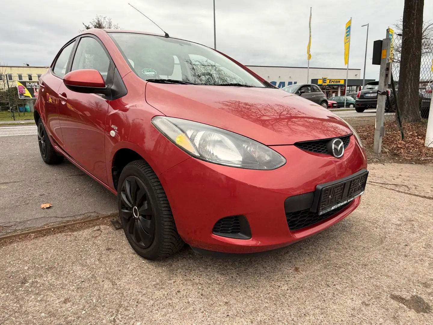 Mazda 2 Lim. 1.3 Independence Gold - 1