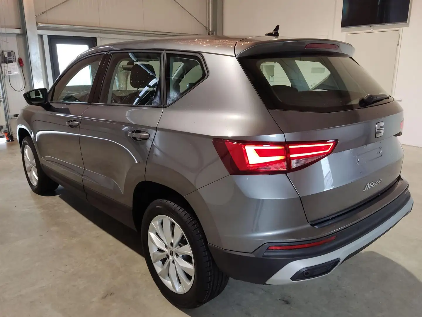 SEAT Ateca Style 1.5 TSI DSG 150 PS-AndroidAutoAppleCarPla... Grau - 2