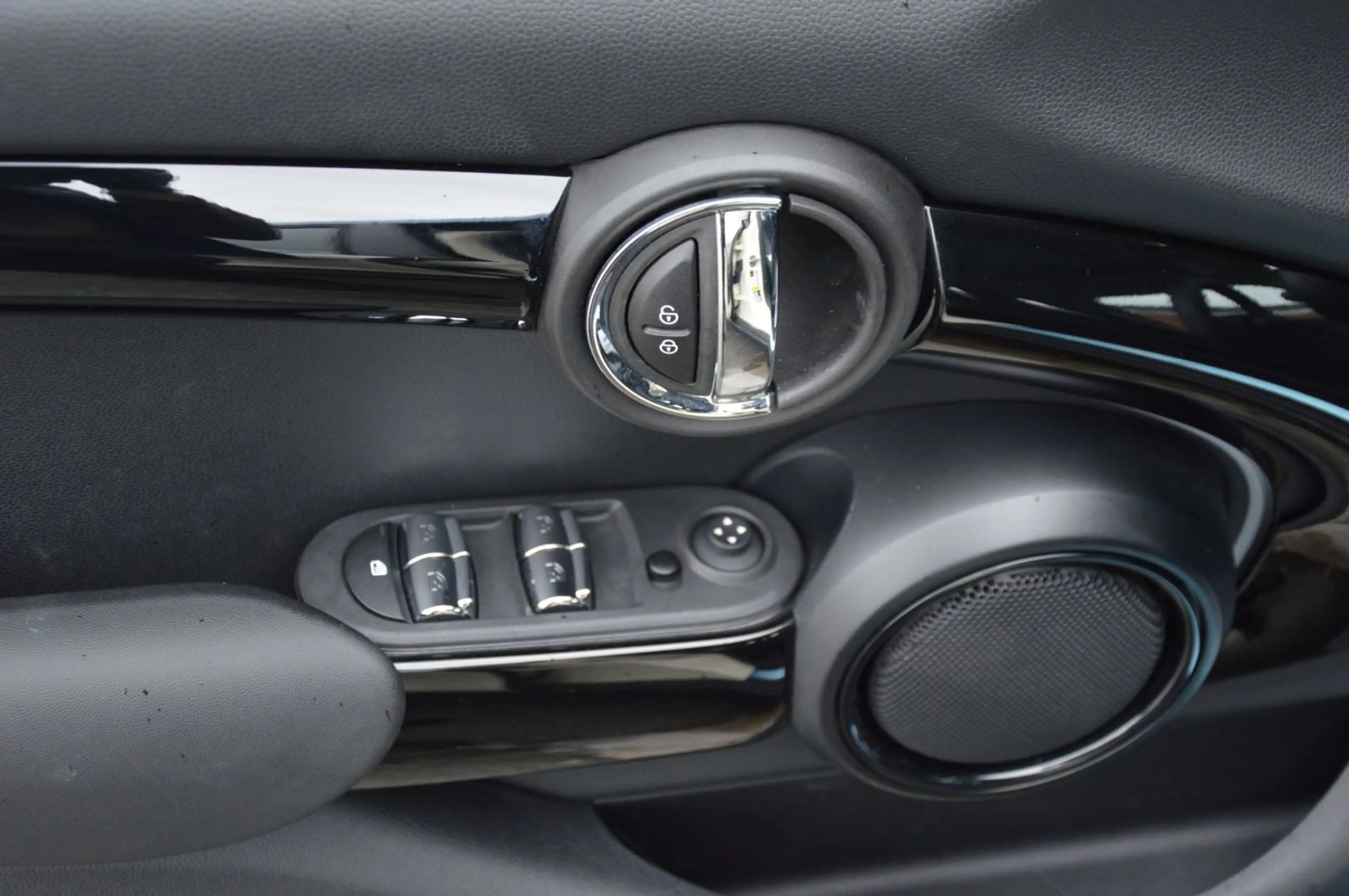 MINI Cooper C Cooper S"LED"KAMERA"SITZHZ"TEMP"LEDER — photo 8