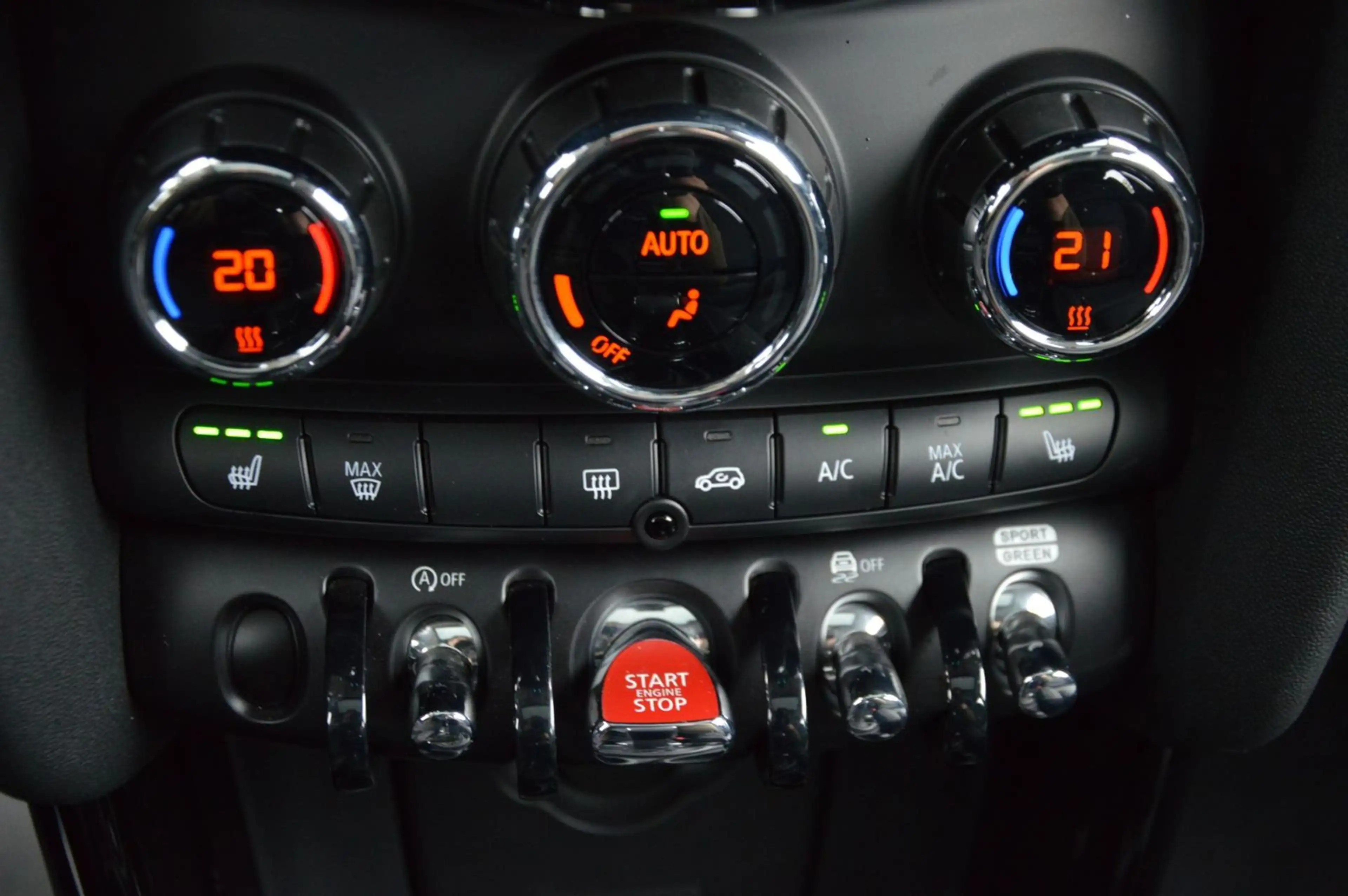 MINI Cooper C Cooper S"LED"KAMERA"SITZHZ"TEMP"LEDER — photo 14